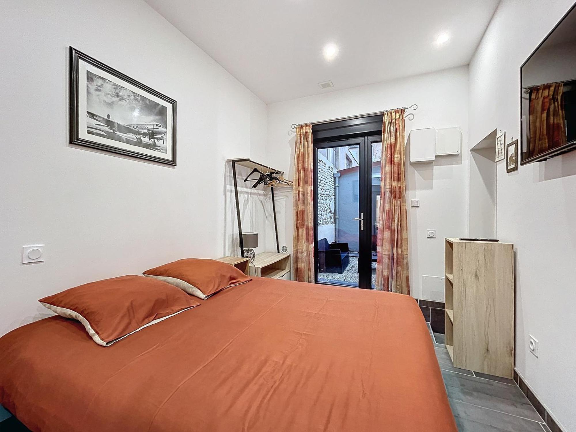 Loft Terrasse Avec Spa Proche Centre Historique Montluçon Eksteriør billede